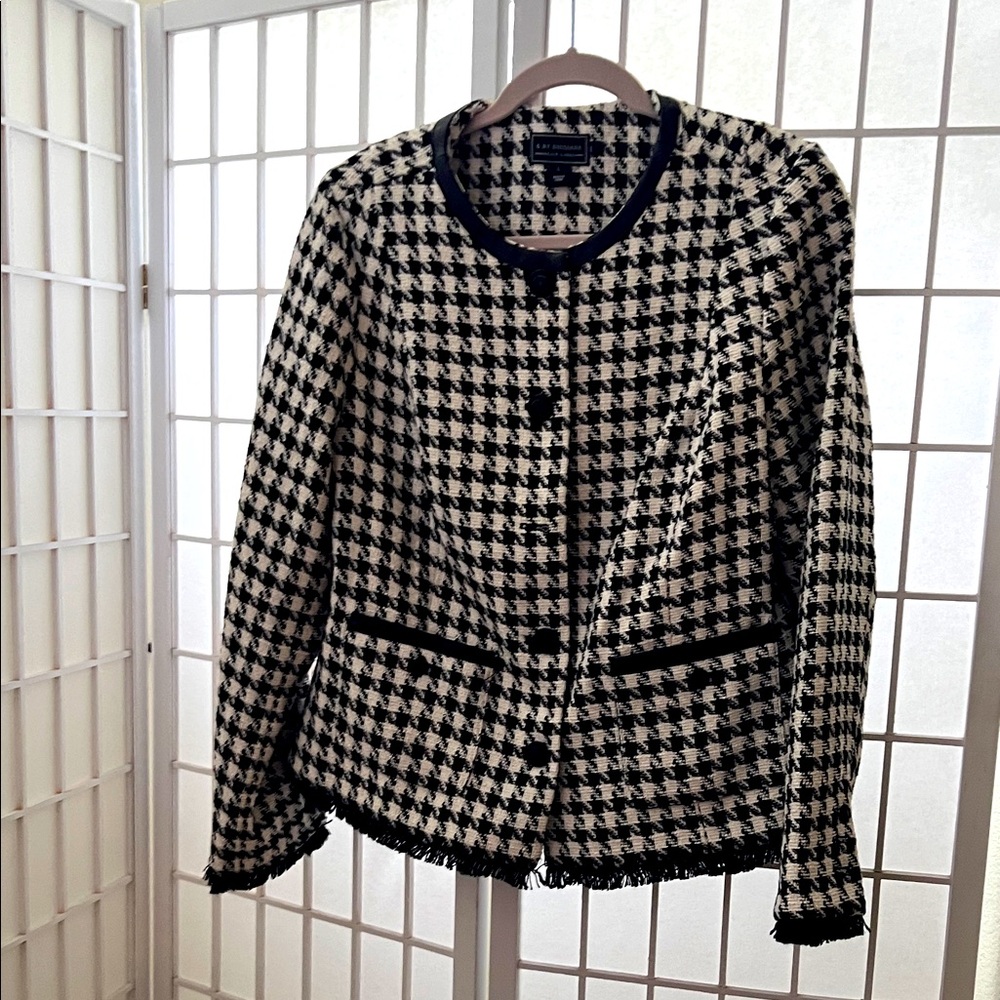 G by Giuliana Black and White Houndstooth Blazer